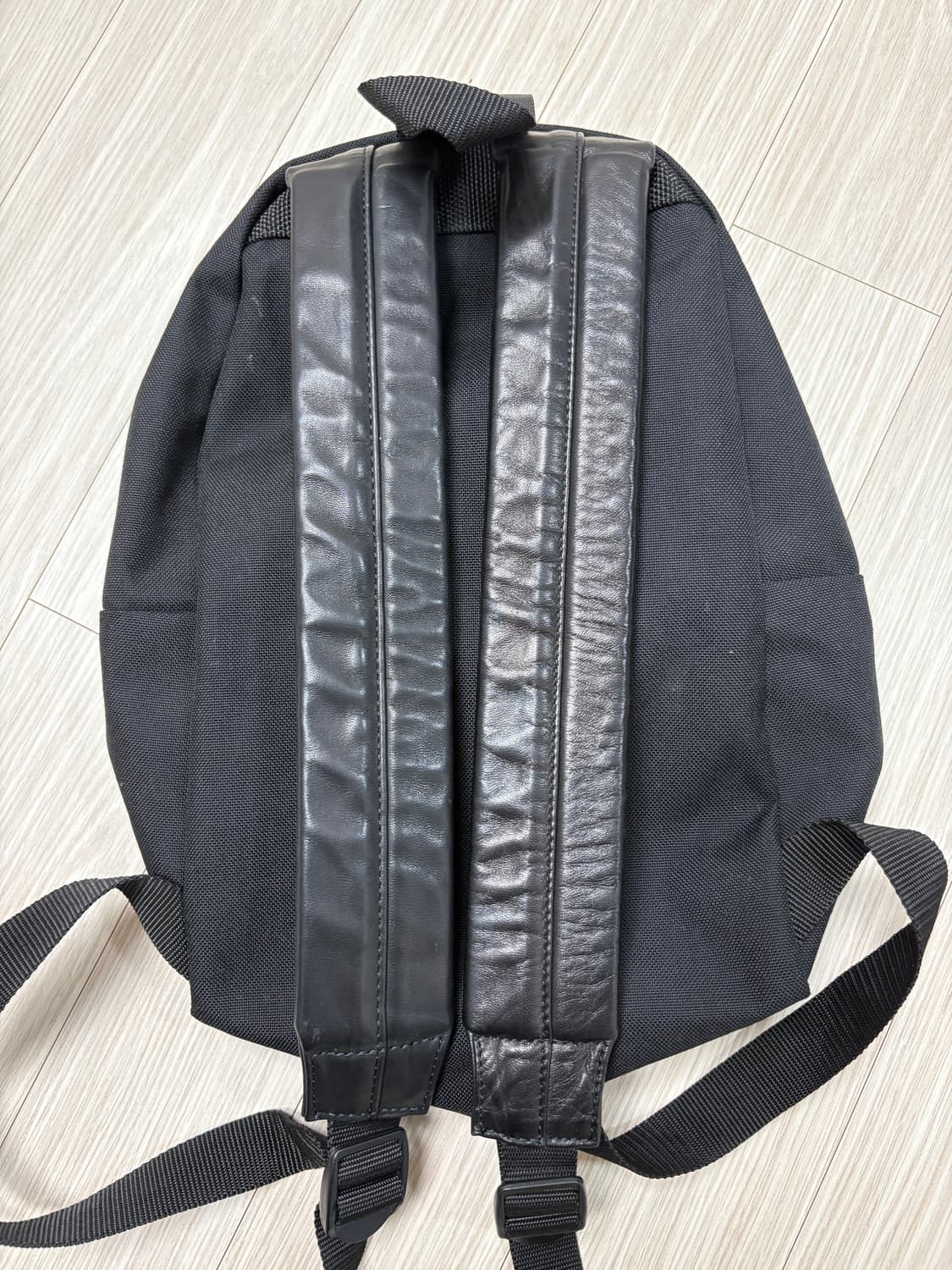 꼼데가르송 백팩 상품이미지2