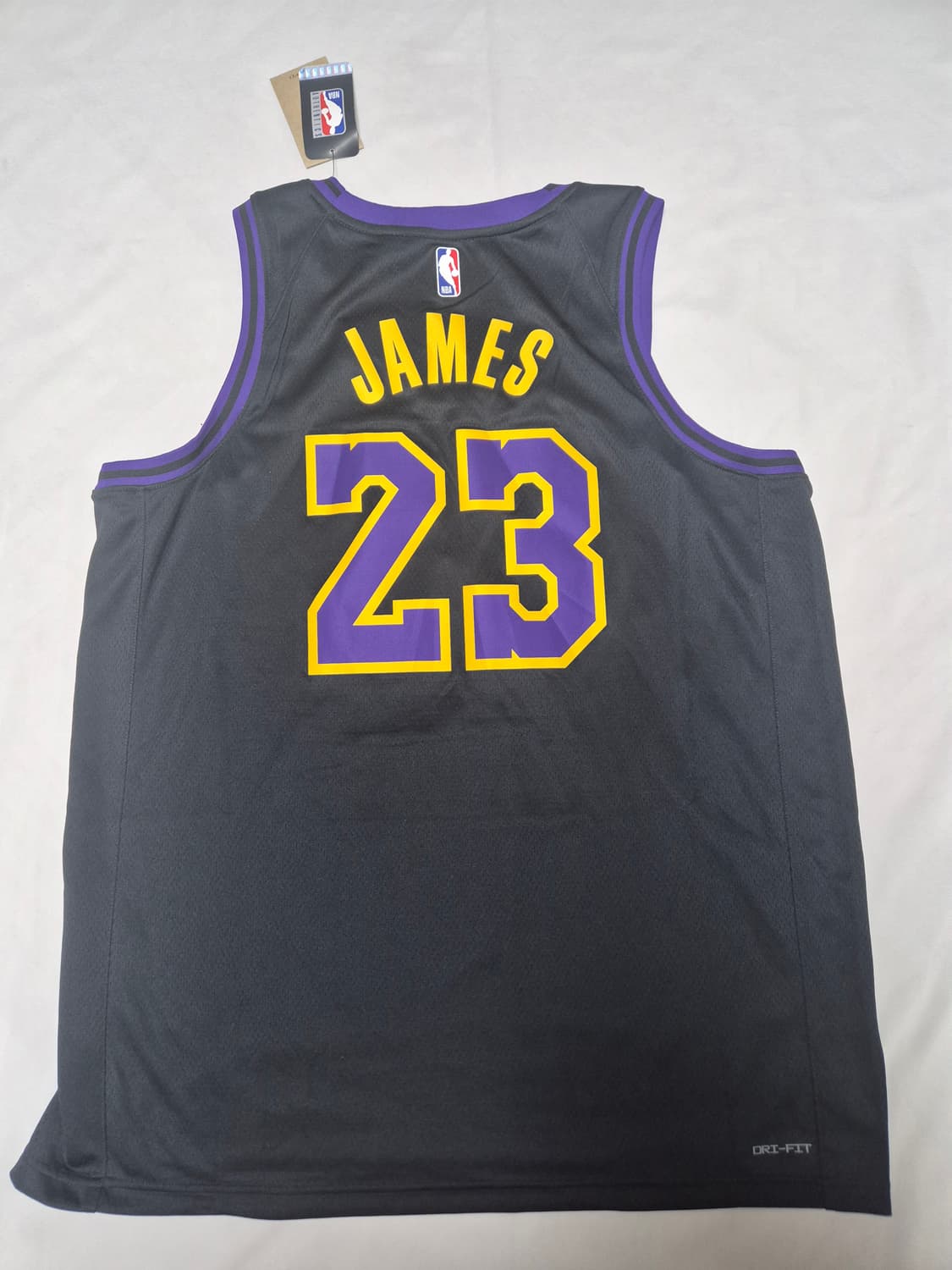 LA 레이커스 시티 에디션 르브론 제임스 유니폼 팝니다 상품이미지2