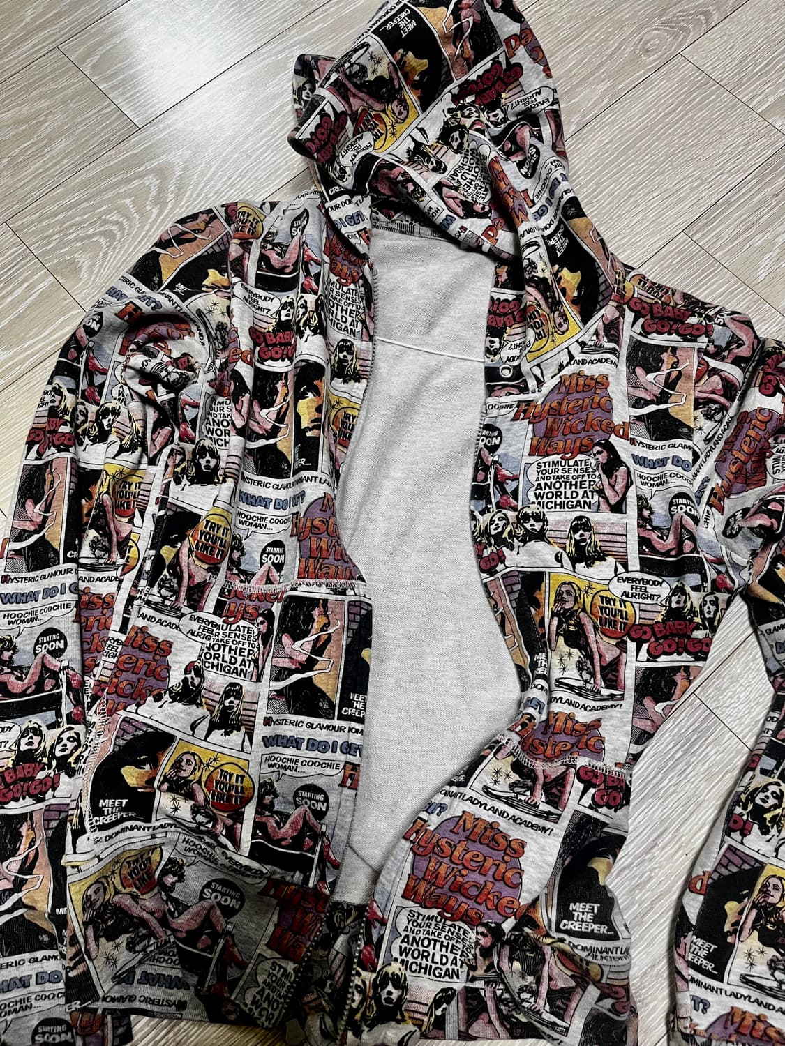 히스테릭 글래머 후드집업 상품이미지2