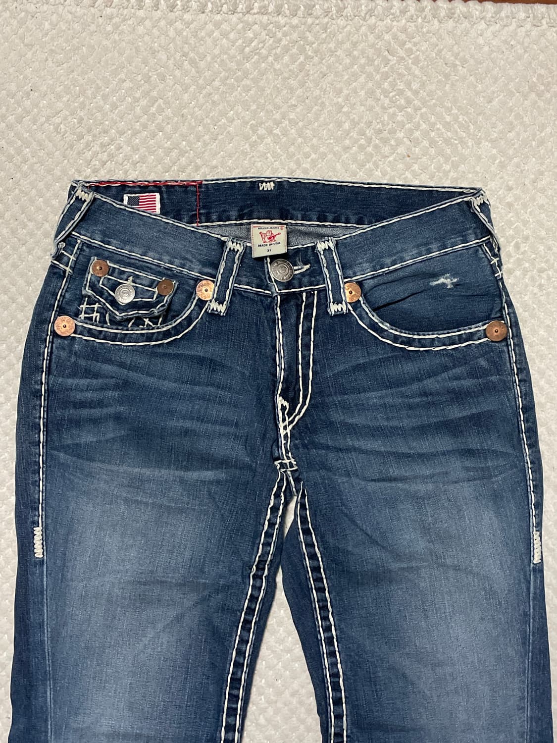 트루 릴리젼 플레어 핏 JOEY SUPER T 스티치 부츠컷 데님 팬츠 상품이미지3