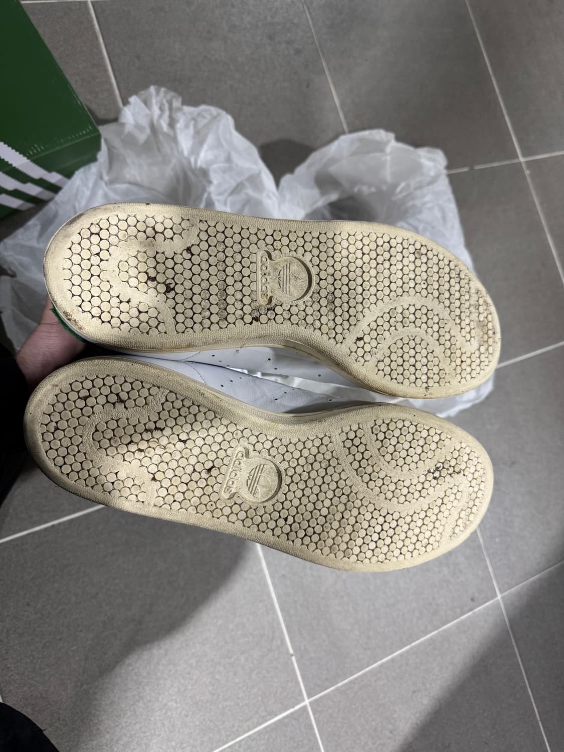 호머 심슨 x 아디다스 스탠스미스 상품이미지4