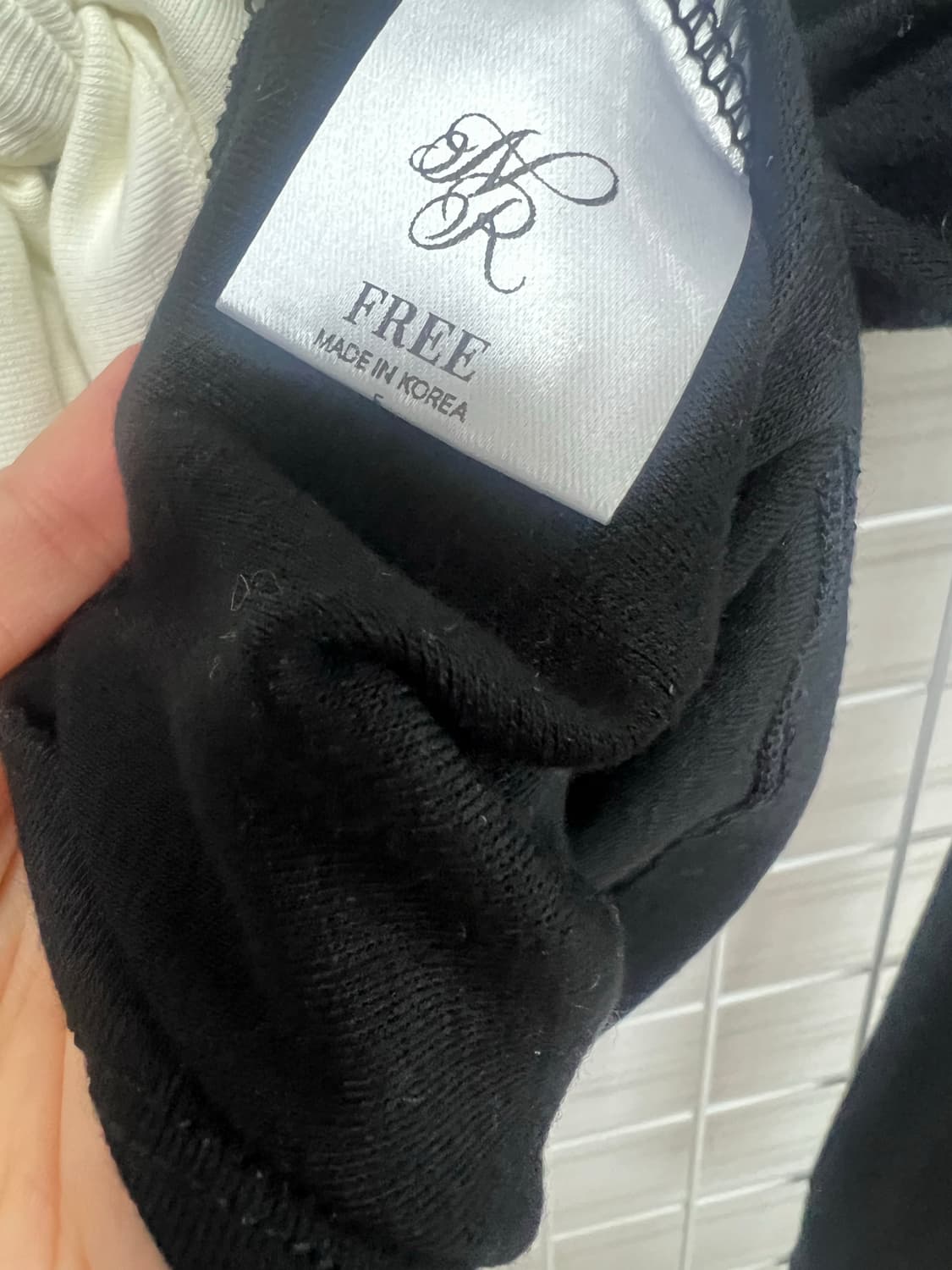 낫유어로즈 블레어탑 상품이미지5