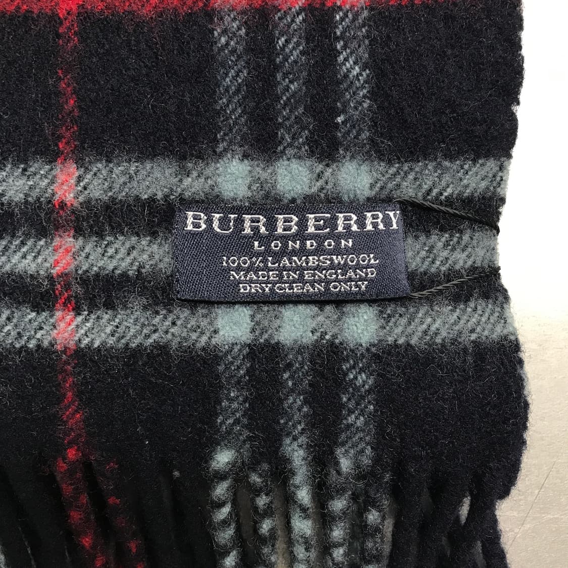 버버리 정품 램스울 머플러 네이비 상품이미지4