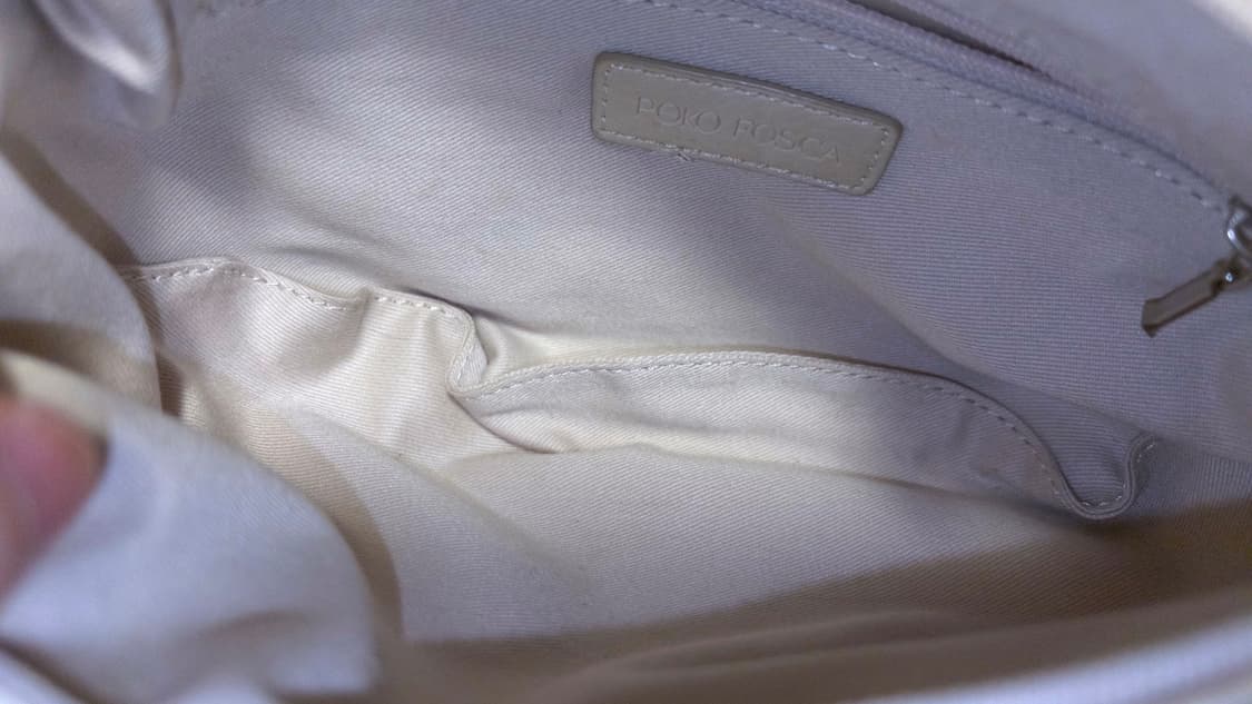 포코포스카 가방 CROSS PETAL IN BEIGE 상품이미지5