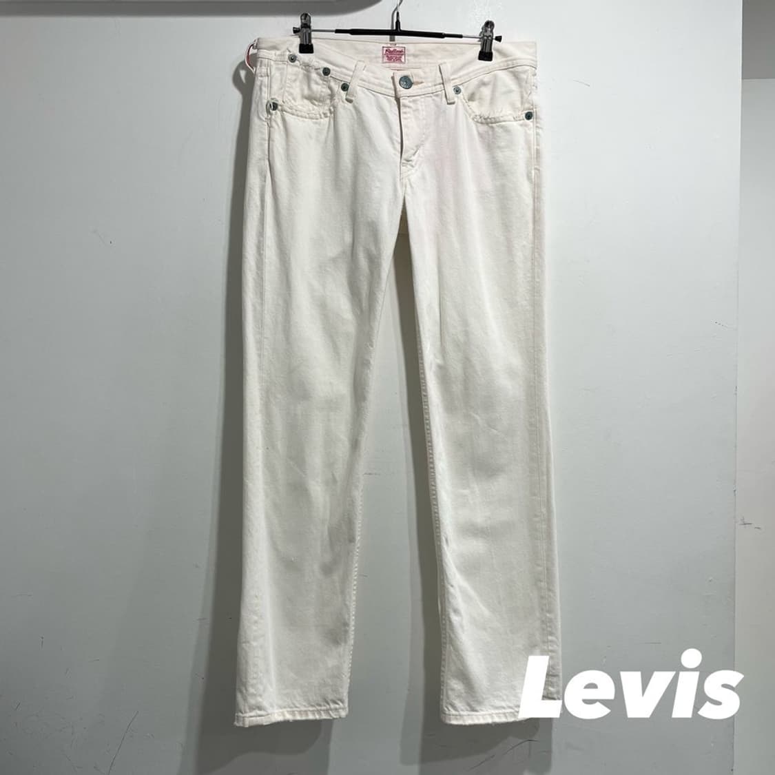 리바이스 화이트 레드룹 데님팬츠 상품이미지1