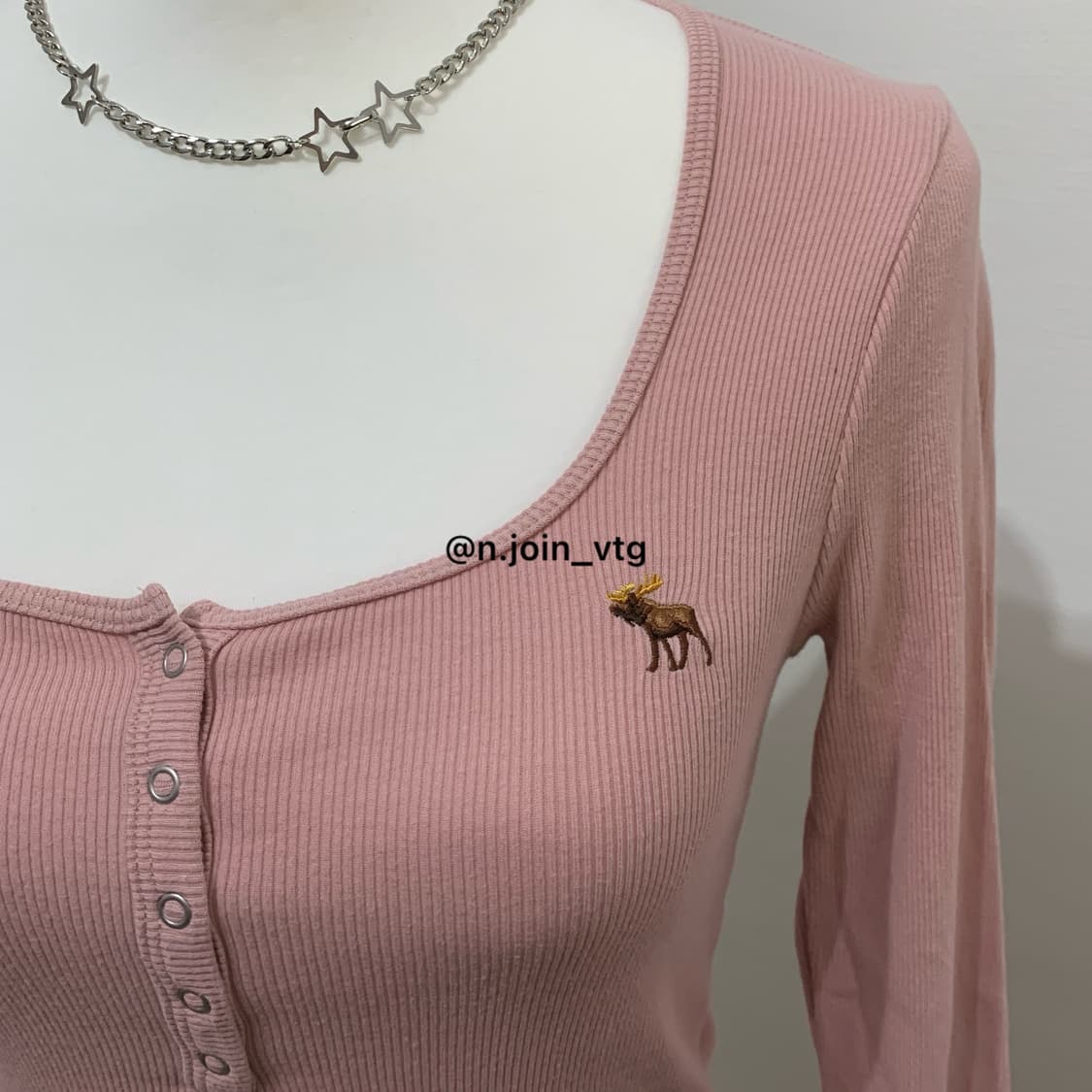 아베크롬비 헨리넥 뮤트 핑크 롱슬리브 상품이미지2