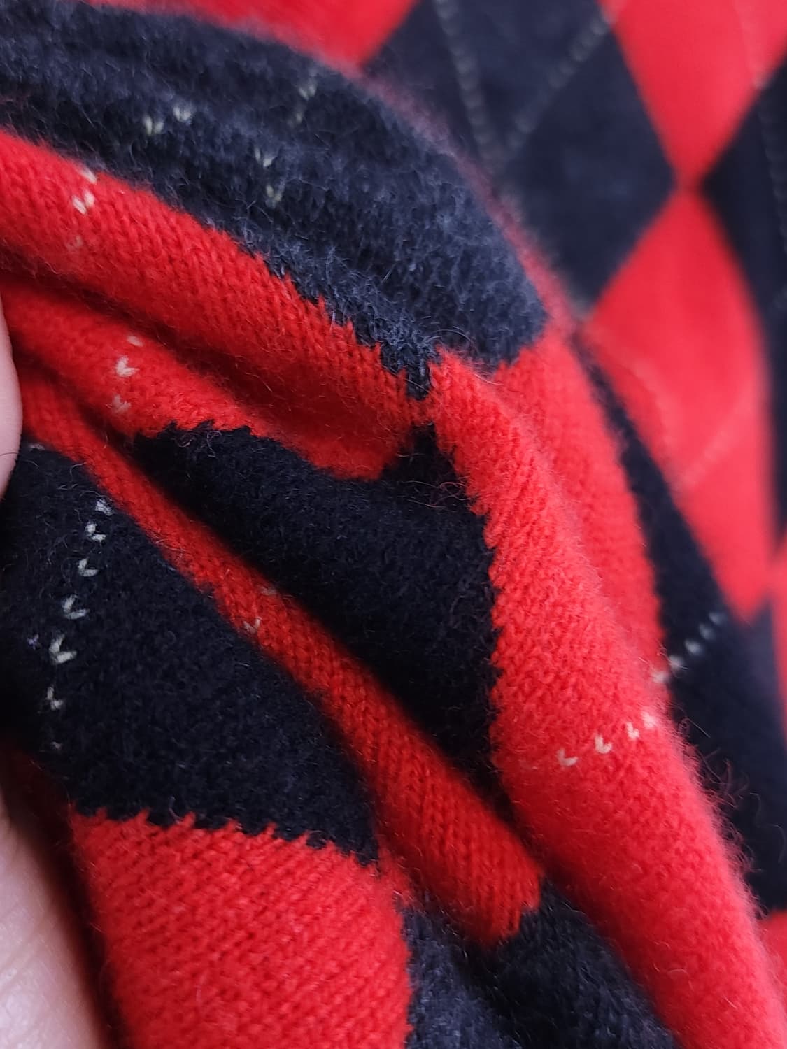 캐시미어100% 아가일 브이넥 니트 상품이미지6