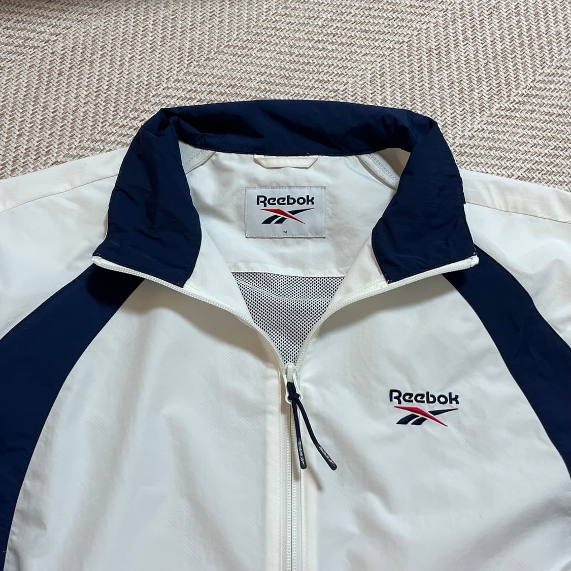 [정품] 리복 화이트 네이비 오버핏 투웨이 바막 [ M ] 상품이미지4