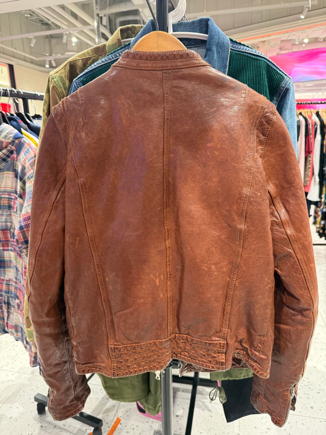 닐바렛 주름 레더 자켓  상품이미지2