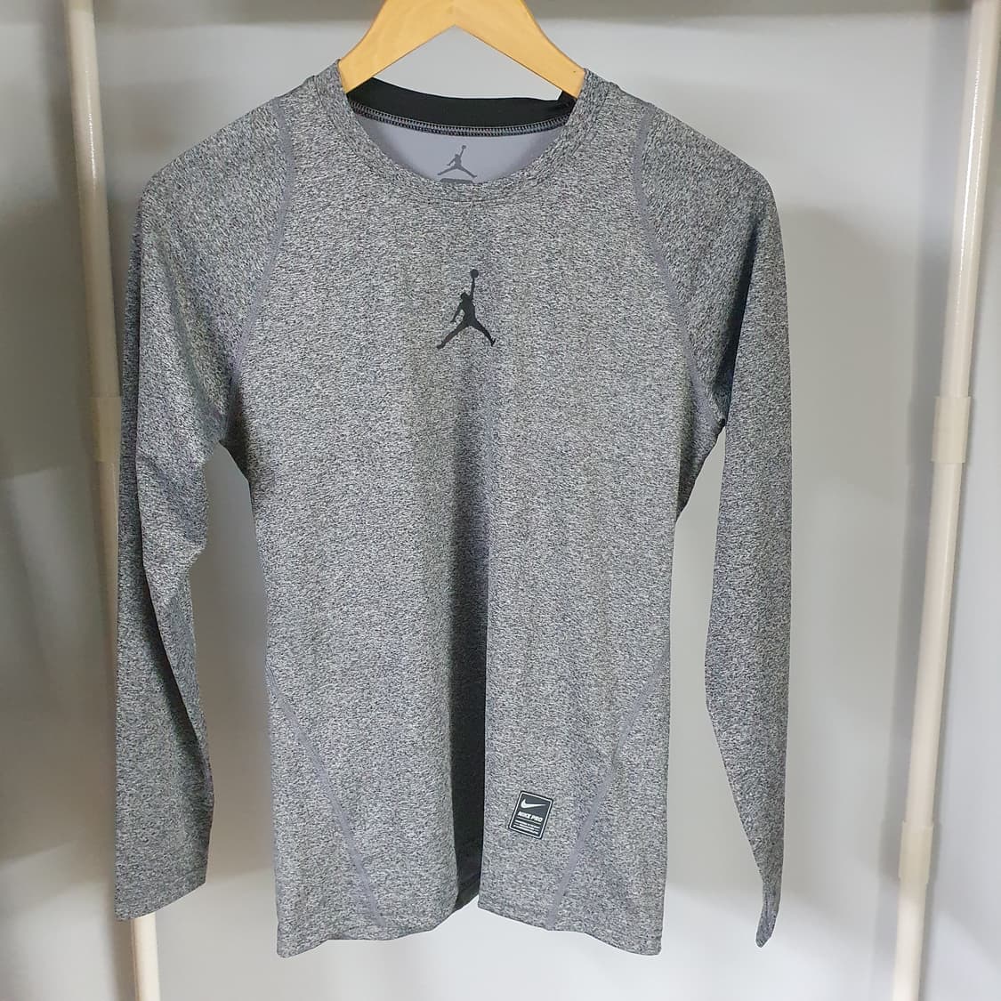 나이키 프로 조던 컴프레션 롱슬리브 상품이미지1