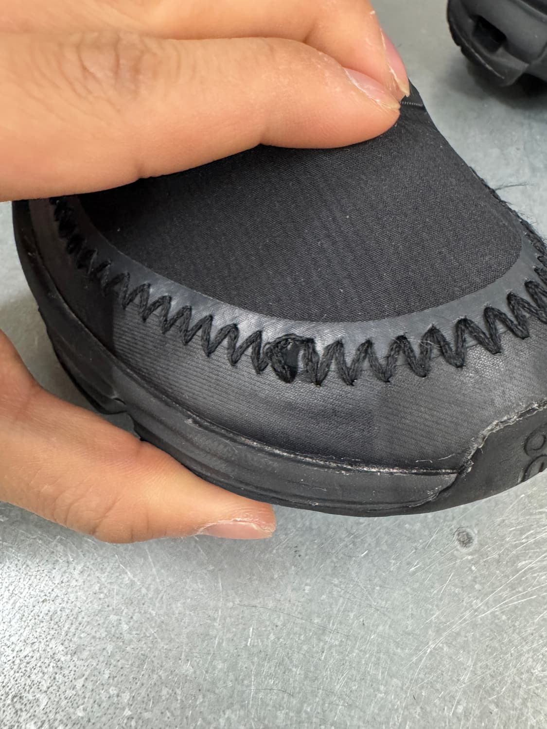 온러닝 클라우드 어웨이 블랙 270 상품이미지10