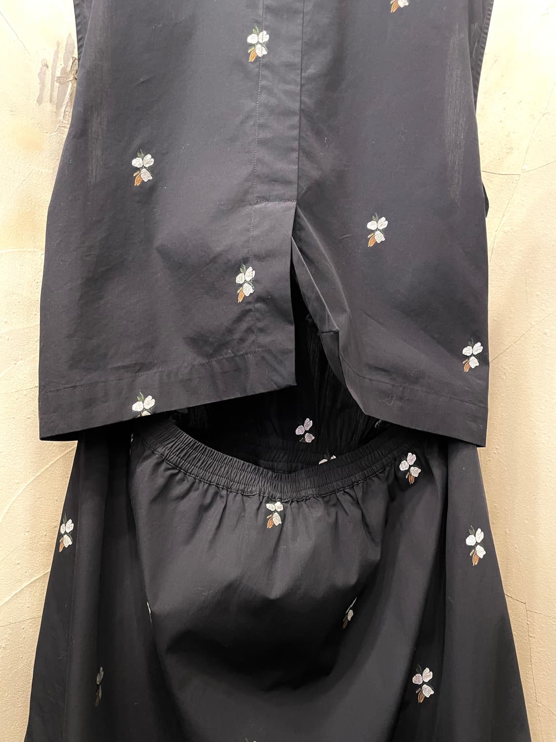 빈스 민소매 원피스 66 상품이미지8