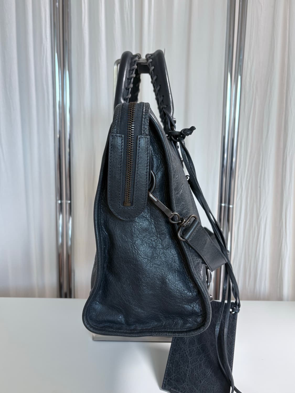 발렌시아가 시티 모터백 그레이 상품이미지2