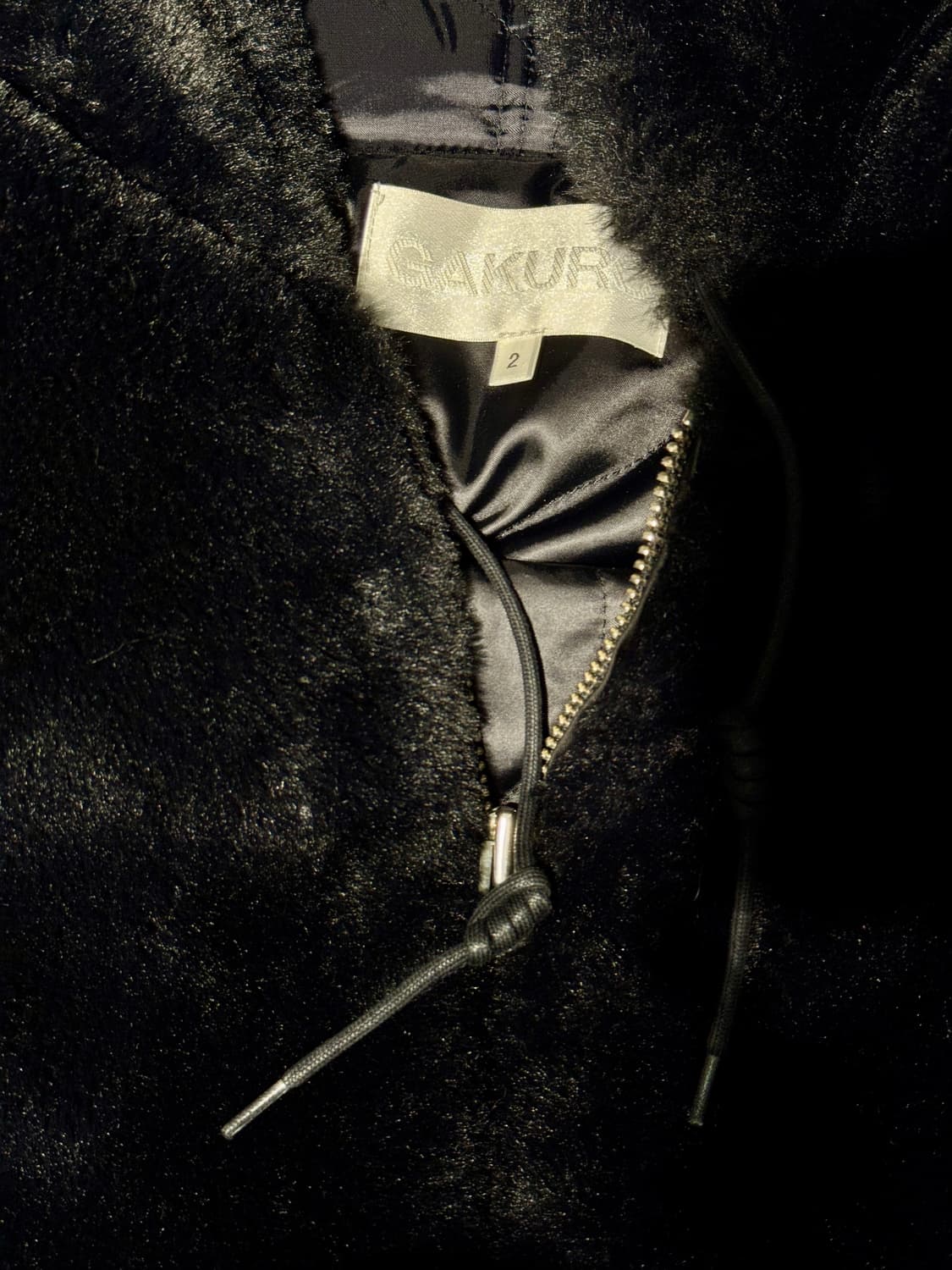 [105-110] 가쿠로 페이크퍼 후드 집업 블랙 상품이미지3