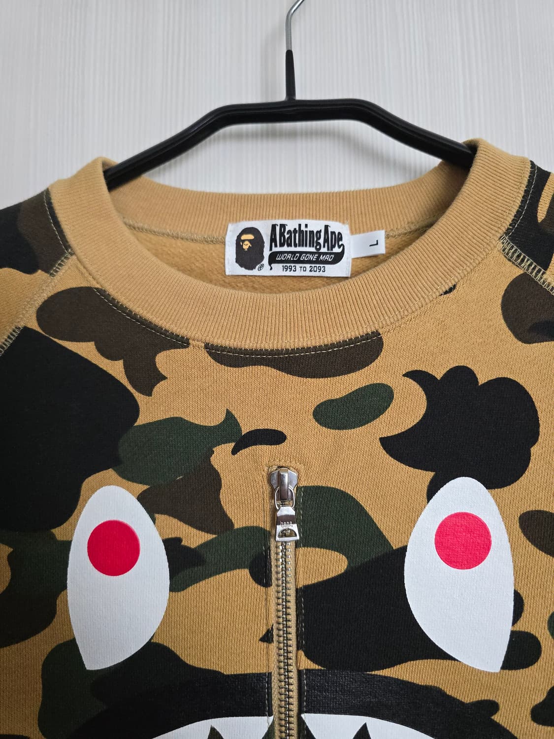 베이프 샤크 크루넥(황계) 상품이미지3