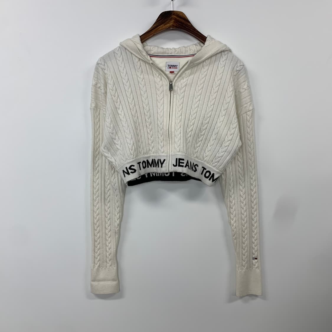 타미힐피거 화이트 꽈배기 니트 후드집업 상품이미지2