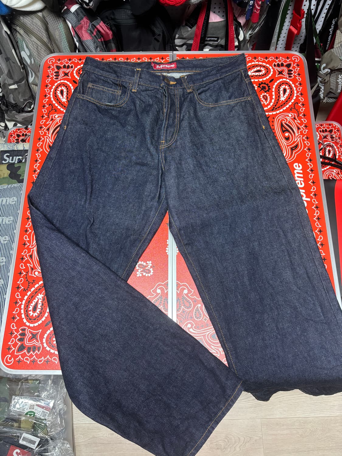 [32] 슈프림 리지드 루즈 핏 셀비지 진 리지드 인디고 24FW 상품이미지2