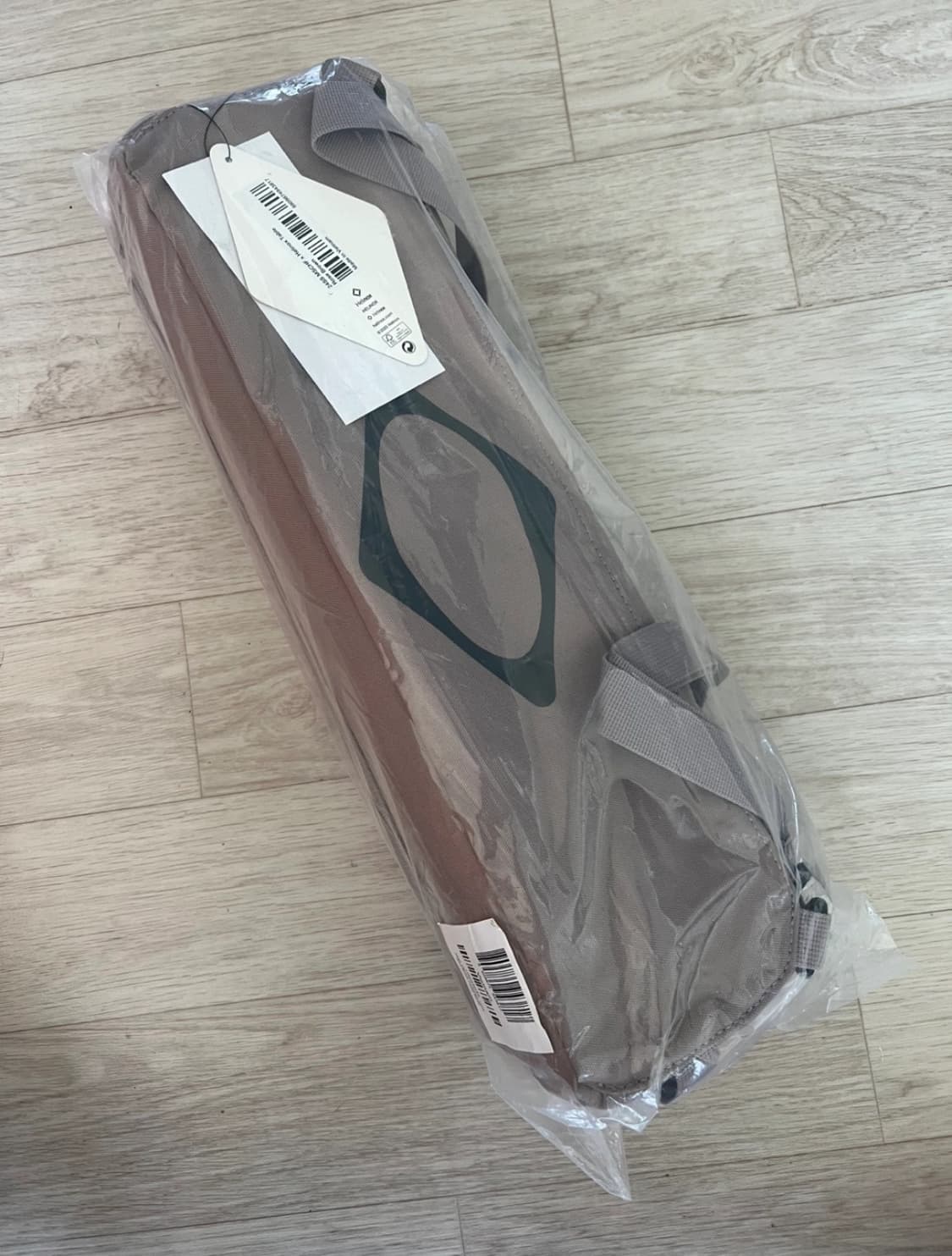 헬리녹스x미스치프 콜라보 캠핑 테이블 한정판 미개봉 상품이미지2