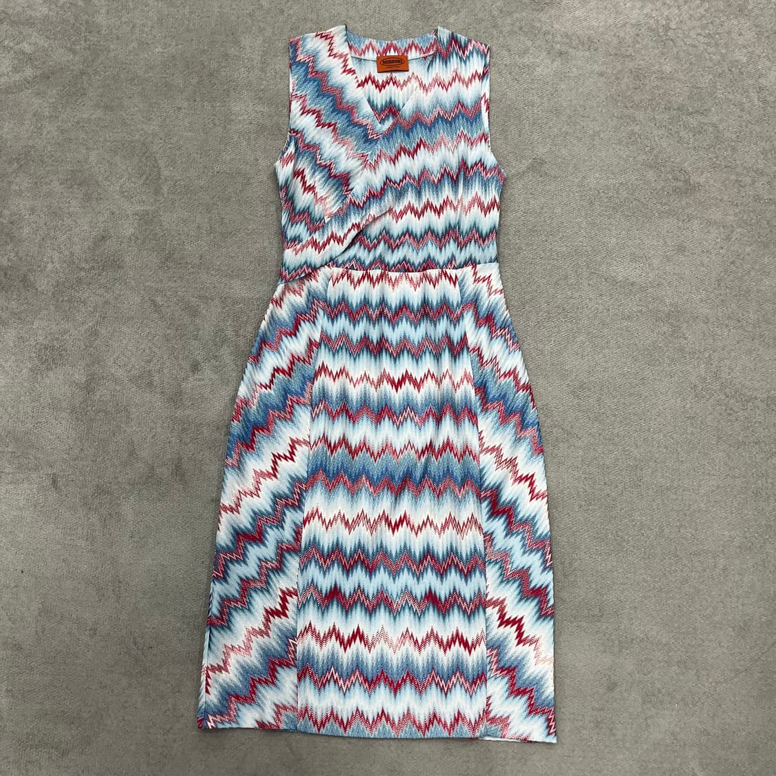 S 미쏘니 슬리브리스 민소매 패턴 원피스 상품이미지1