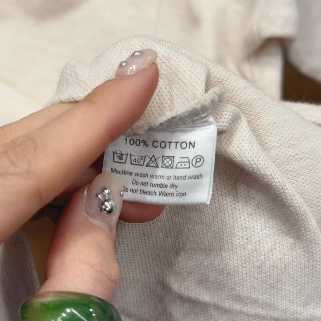 버버리 런던 코튼 포켓 카라 반팔 티셔츠 체크 디테일 아이보리 상품이미지8