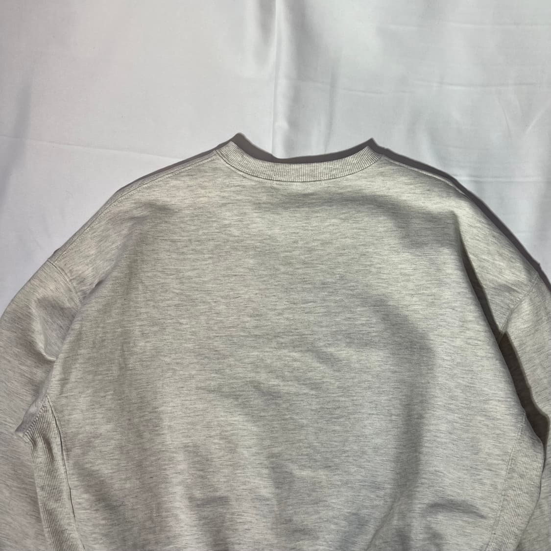 [FREE]마르디 메크르디 빅로고 맨투맨 상품이미지6