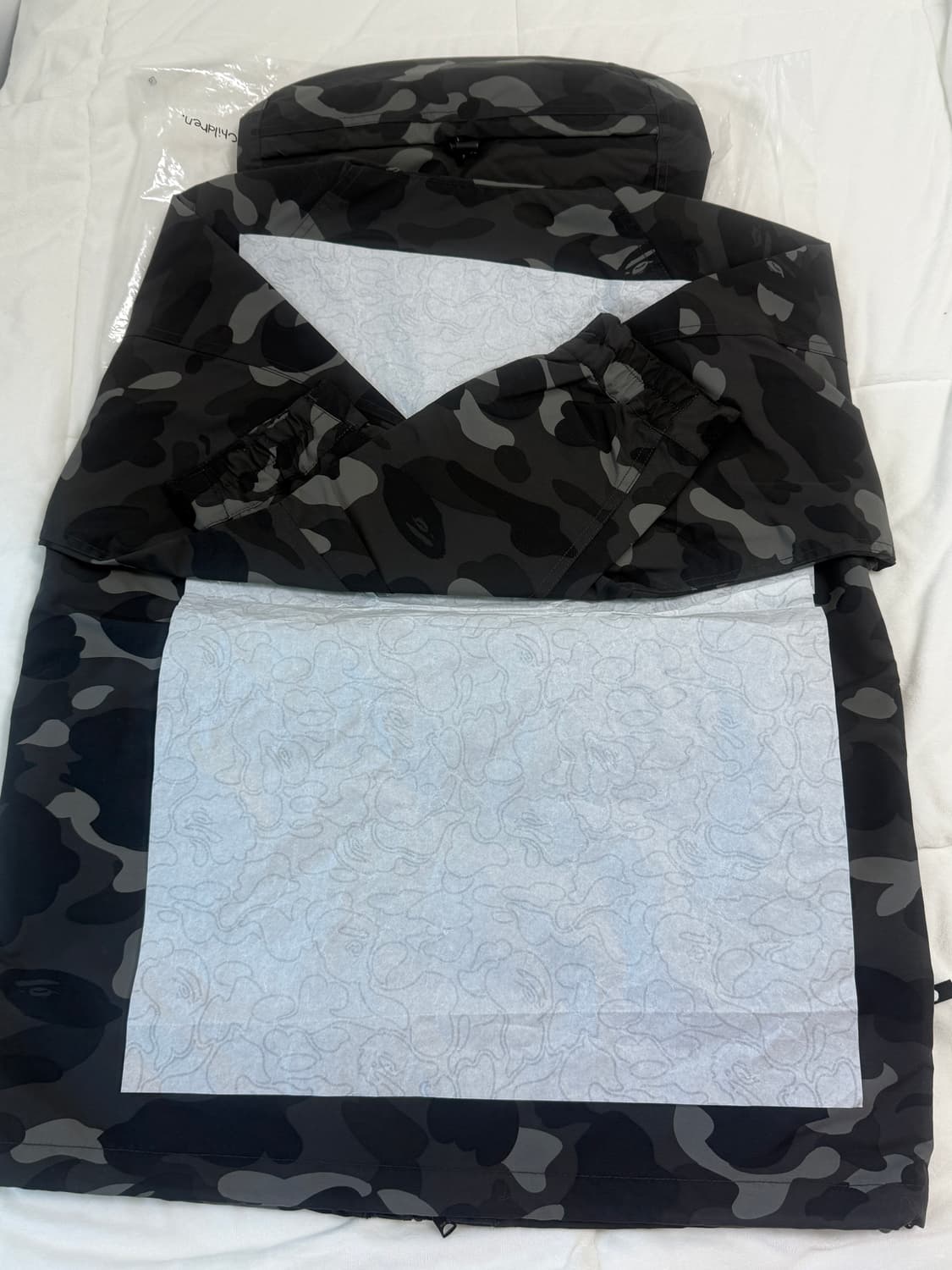 오늘만 세일 (새상품) 베이프 컬러 카모 스노우보드 자켓 블랙 후드 상품이미지4