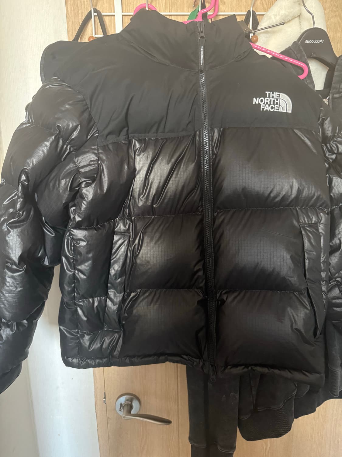 노스페이스 노벨티 눕시 패딩 블랙 L100 상품이미지1