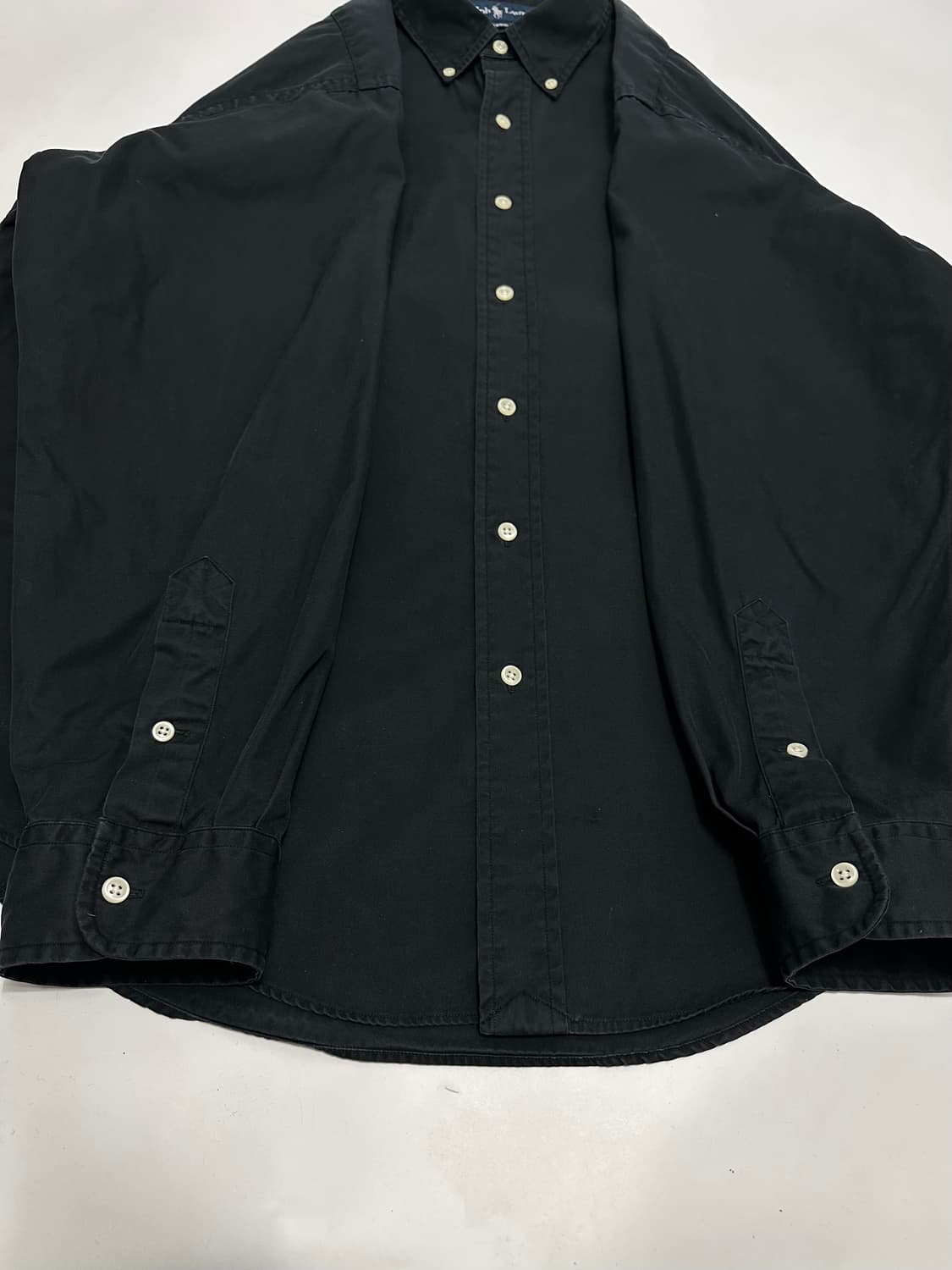 폴로 랄프로렌 블랙 솔리드 셔츠 상품이미지4