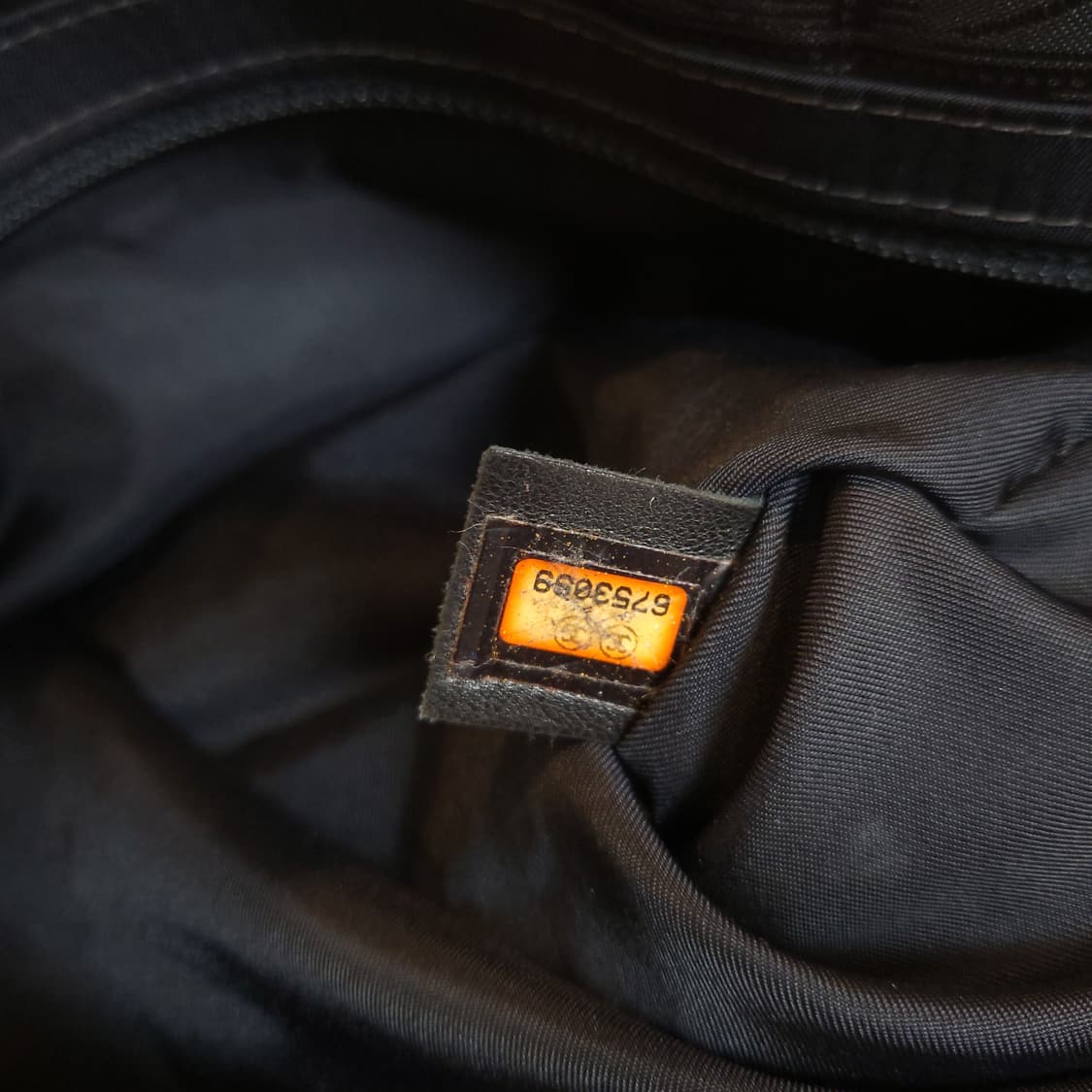 정품 샤넬 뉴트래블 라인 토트백 상품이미지8