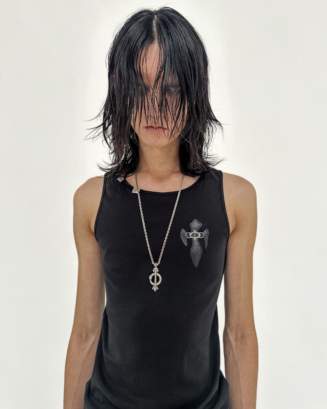 Skoot 스쿠읏 핸즈미다운 엑스테이스 탱크탑 블랙 상품이미지1