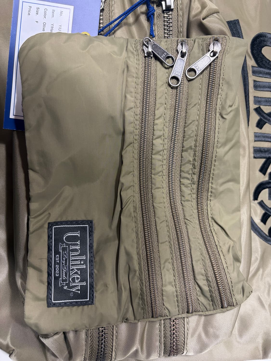 Unlikely travel wallet 상품이미지4