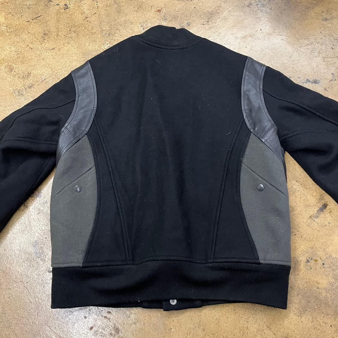 [정품/L] 코스트 퍼 킬로 블랙 스타디움 자켓 b18 상품이미지4