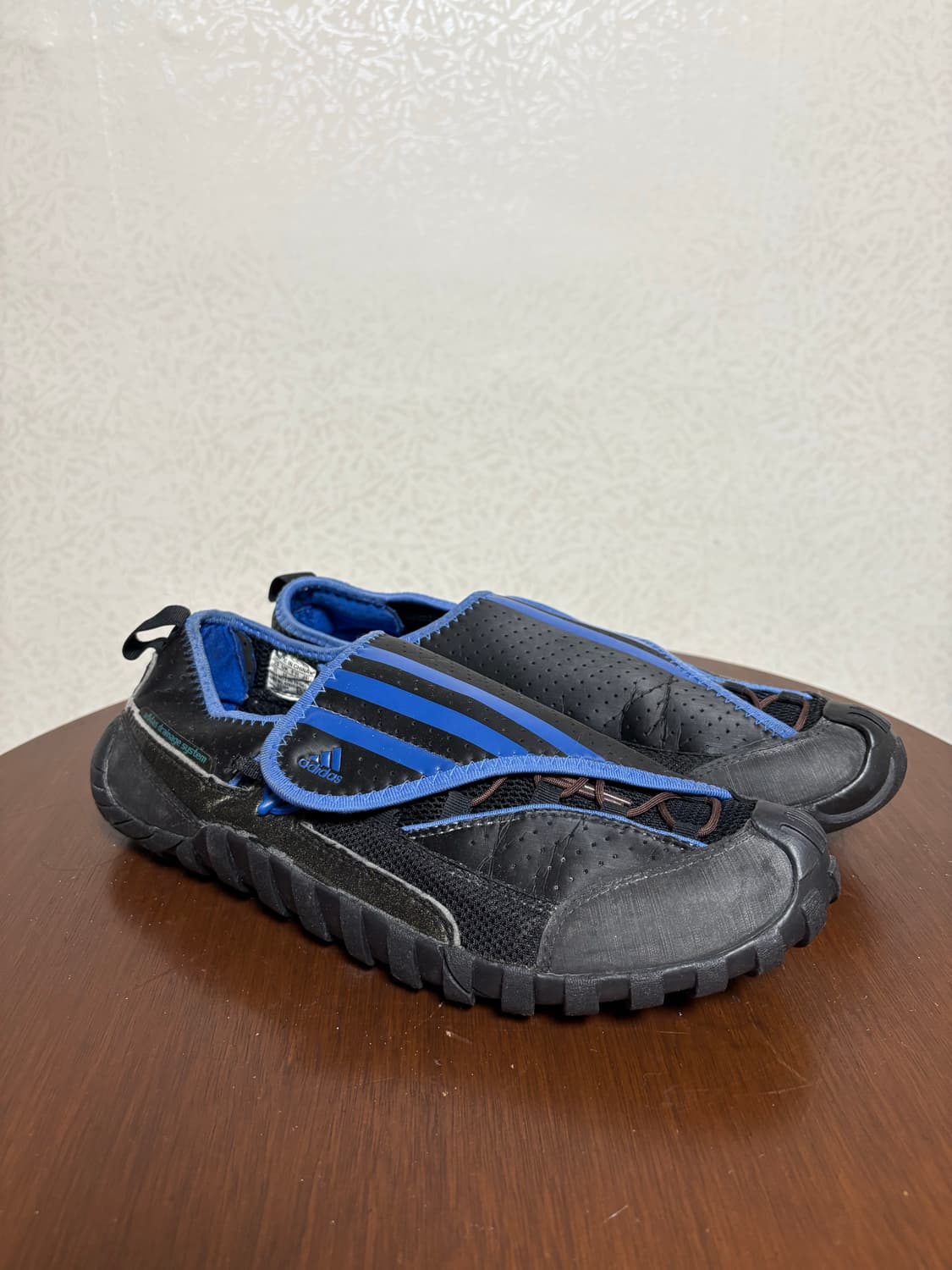 Adidas aqua shoes 상품이미지1