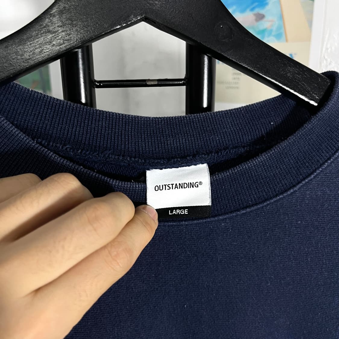 아웃스탠딩 빅프린팅 맨투맨 상품이미지4