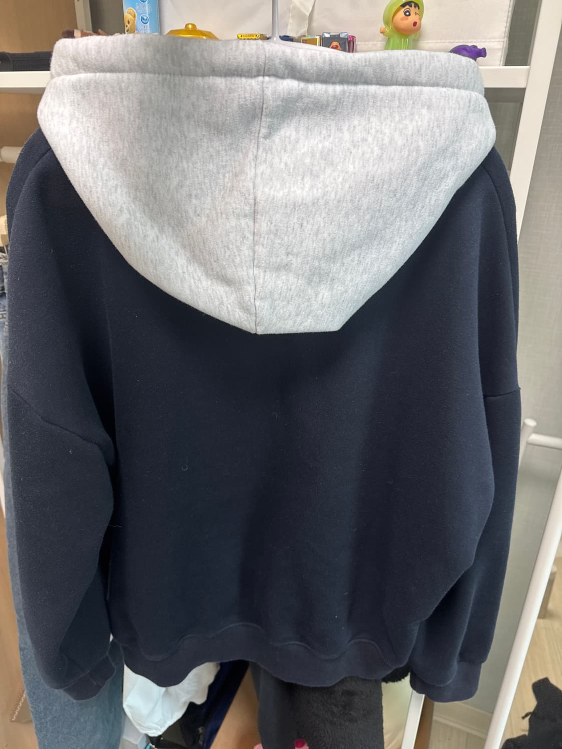 유니벌시티 후드티 상품이미지2