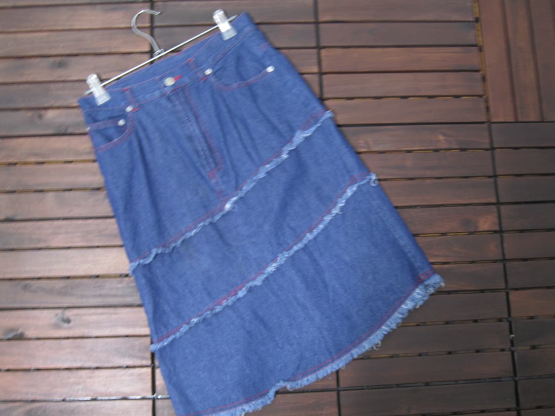 red stitch denim skirt 상품이미지2