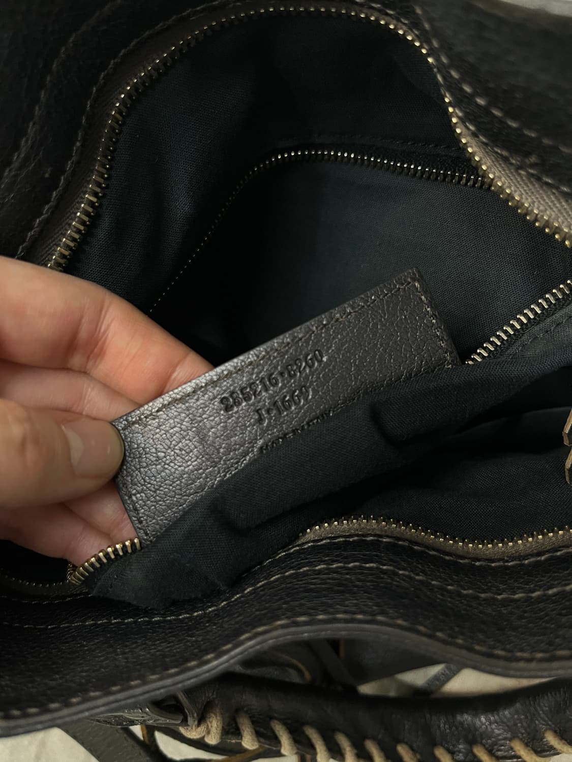 발렌시아가 모터백 상품이미지10