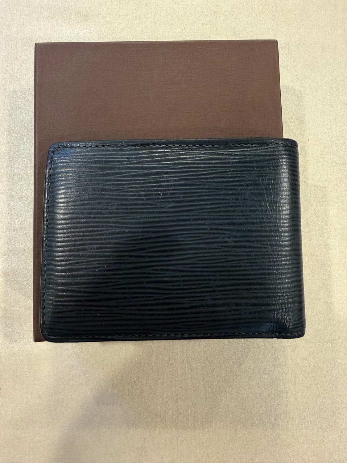 정품 루이비통 에피 반지갑 상품이미지2