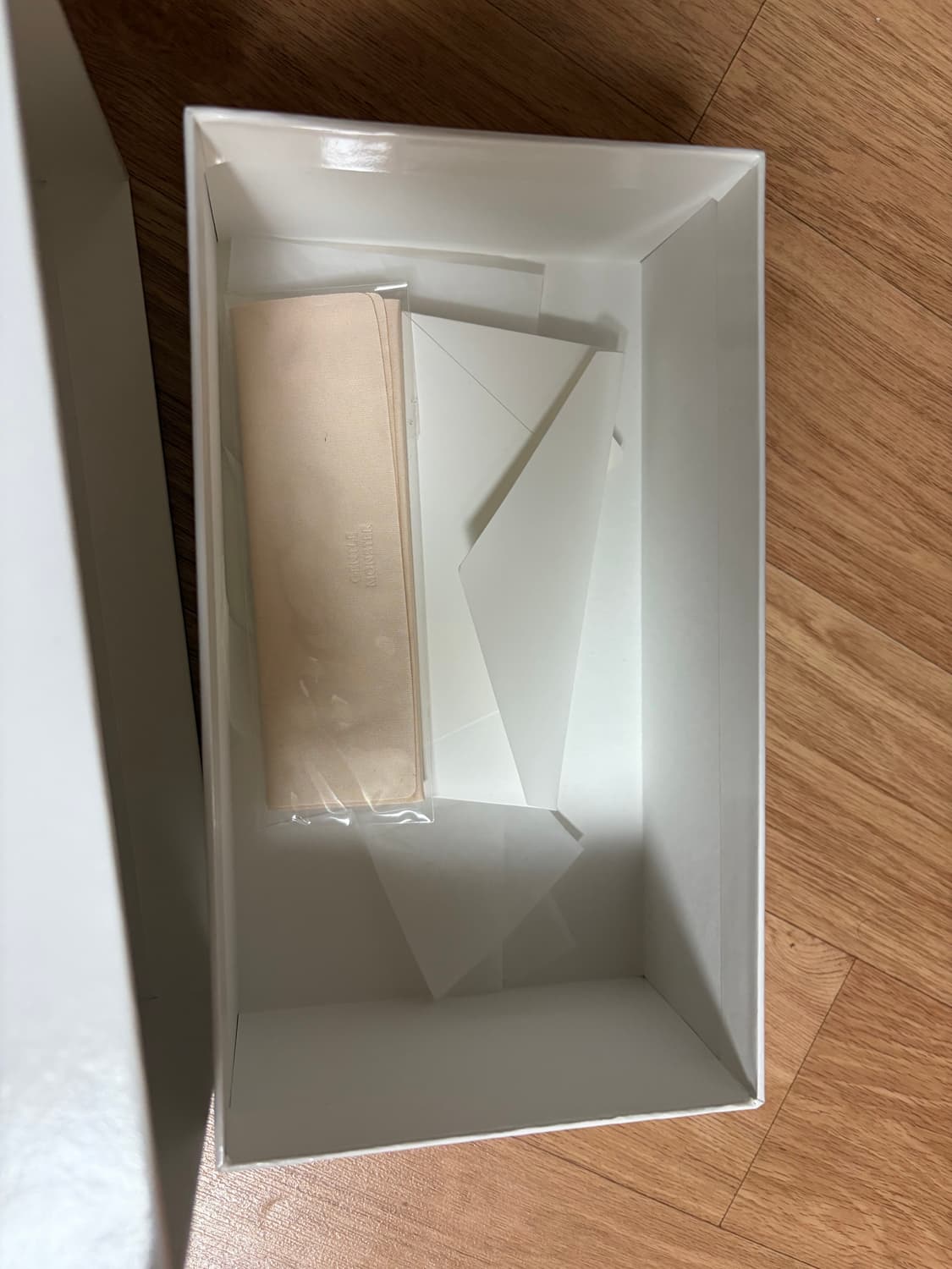 젠틀몬스터 마르지엘라 mm010 블랙 안경 상품이미지2