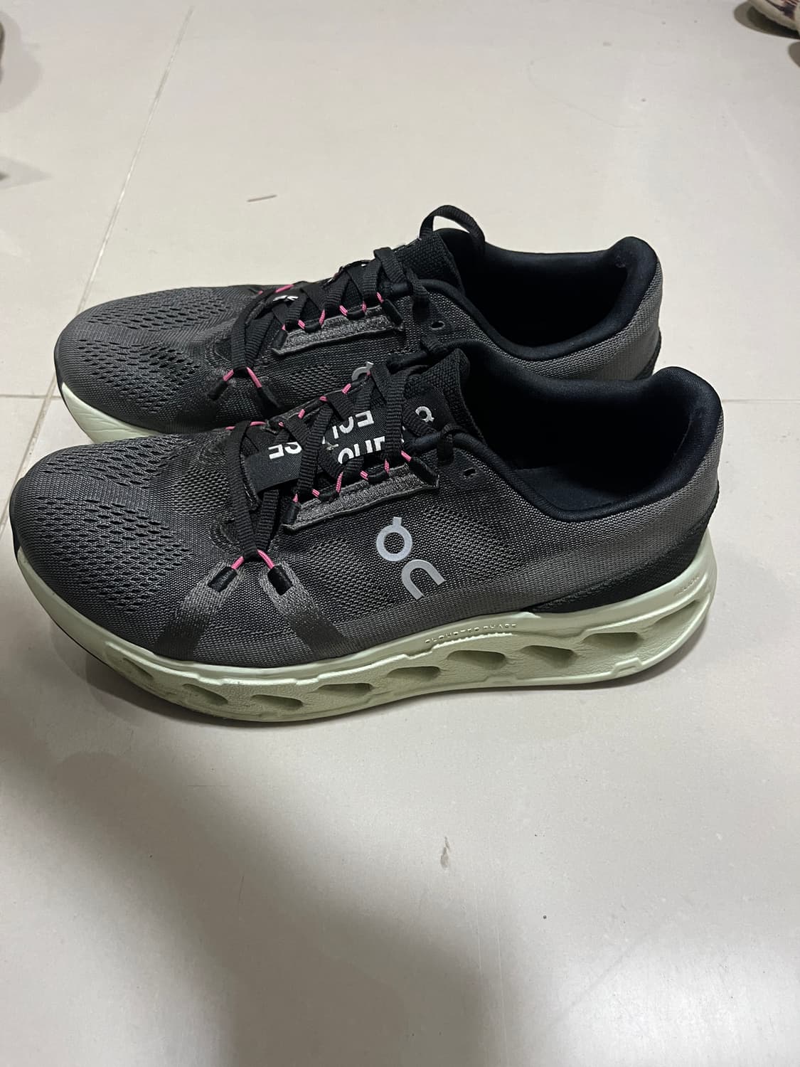 온러닝 클라우드 이클립스 락리마 265 상품이미지3