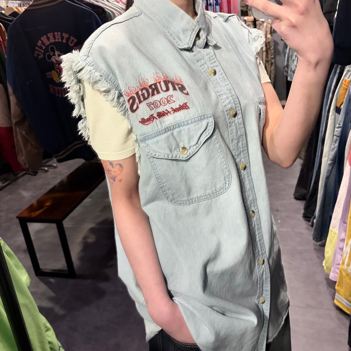 [IM]vtg 바이커 프린팅 컷오프 데님 베스트 연청 상품이미지6