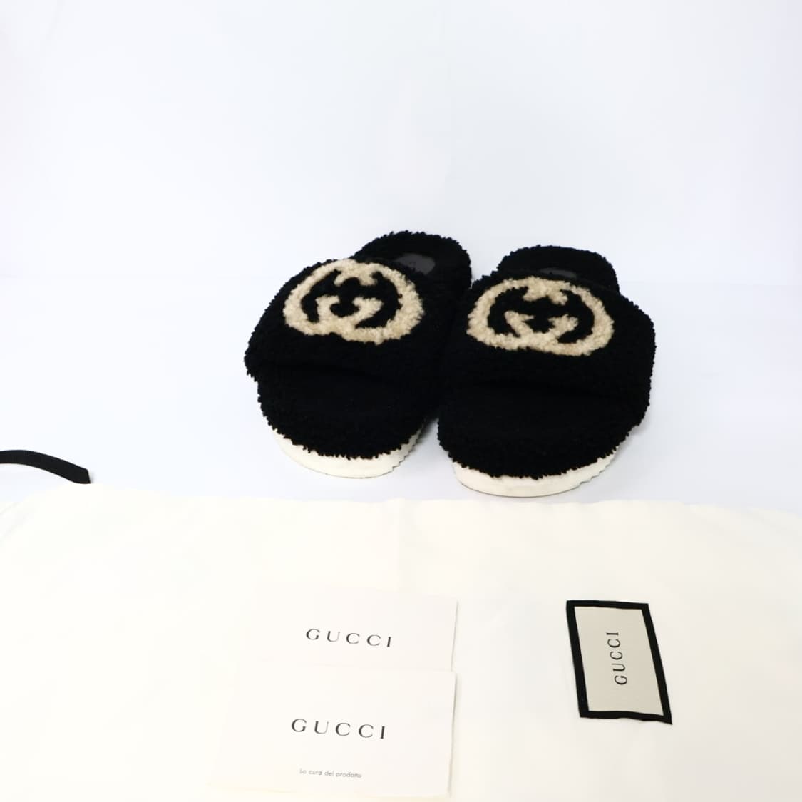 구찌 인터로킹 G 메리노 울 샌들 슬리퍼 36/230 상품이미지9