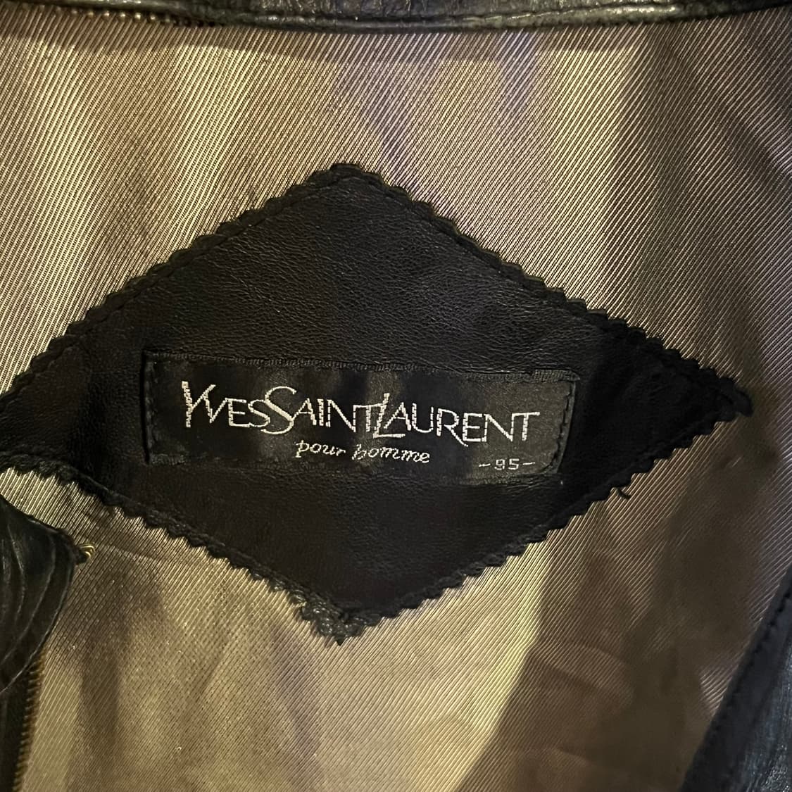 입생로랑 YSL 블랙 양가죽 자켓 상품이미지8