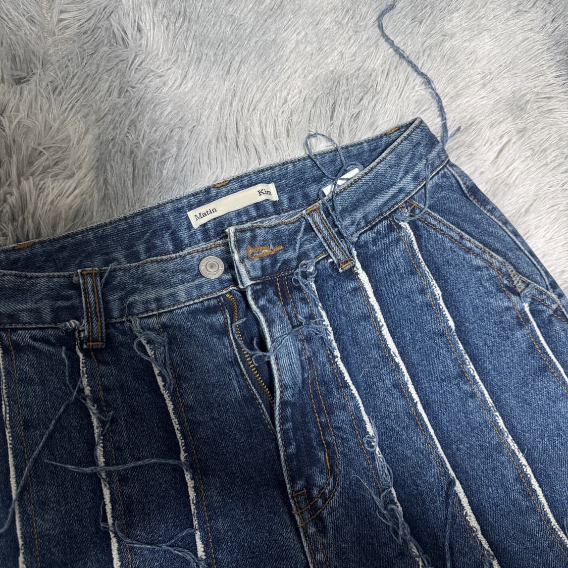 마땡킴  한소희 커팅루즈 데님팬츠 S사이즈 상품이미지2