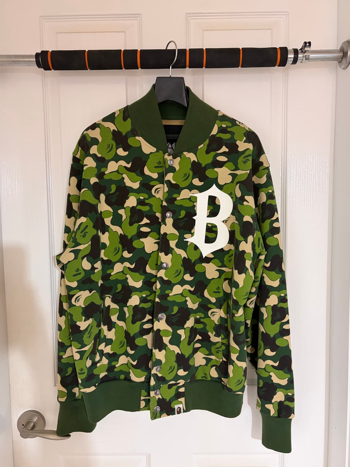 베이프 og 카모 바시티 자켓 상품이미지1