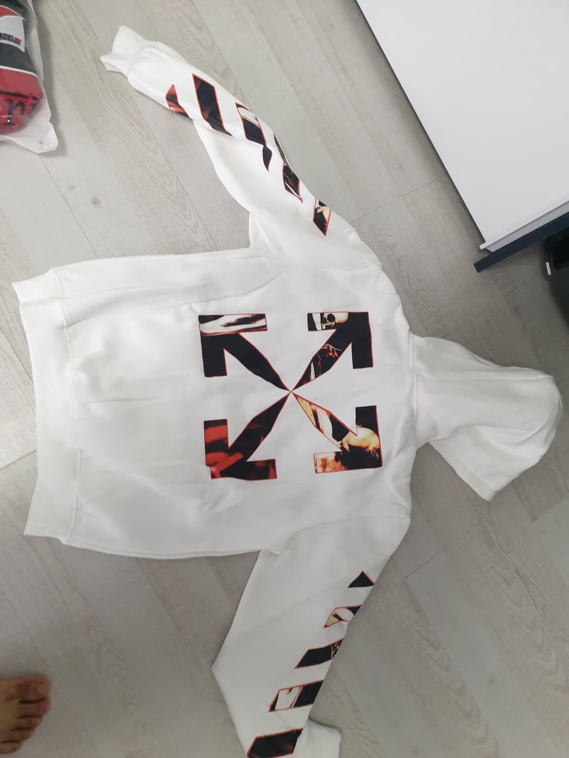 오프화이트 옾화 후드티 새상품 상품이미지2