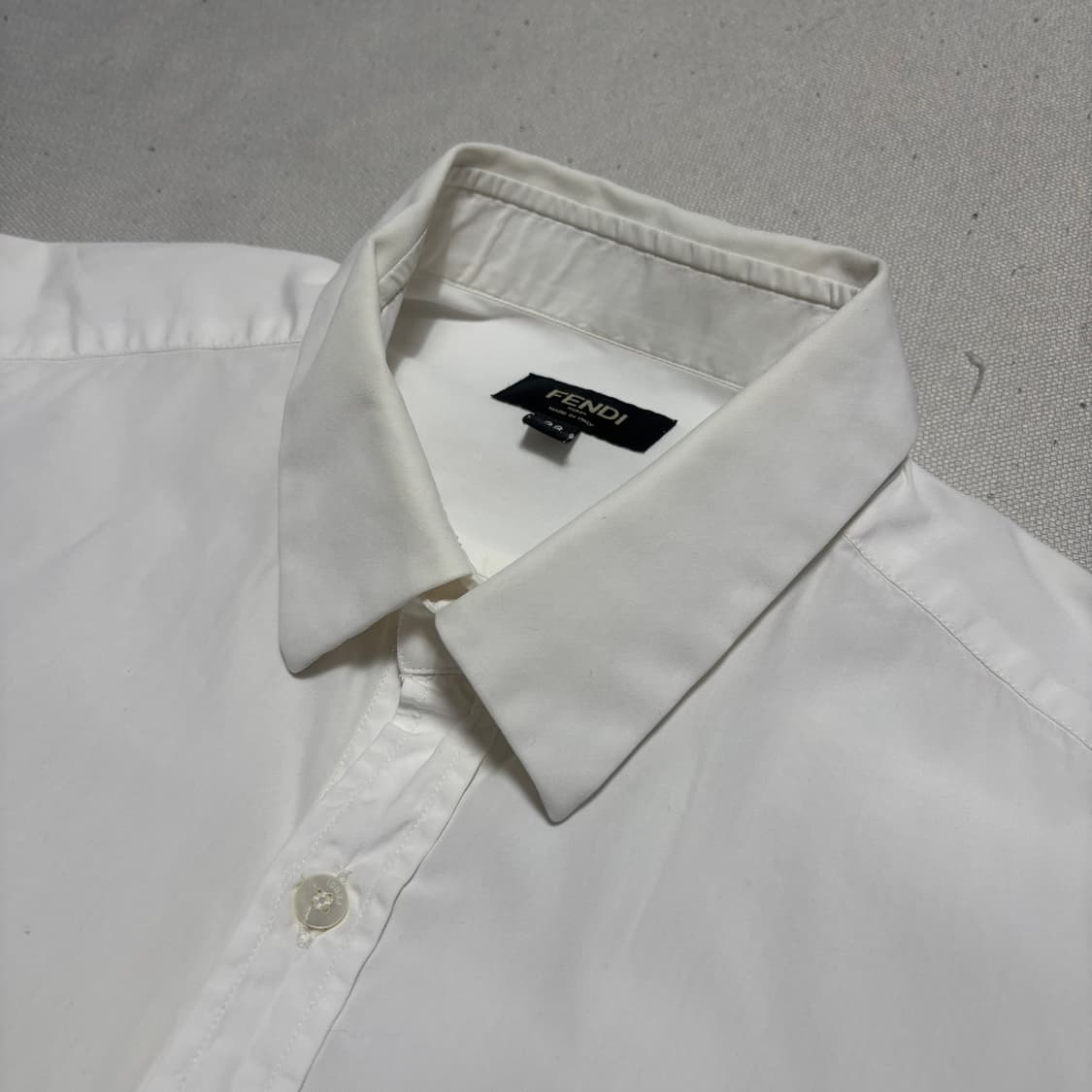 38 펜디 화이트 셔츠 상품이미지6