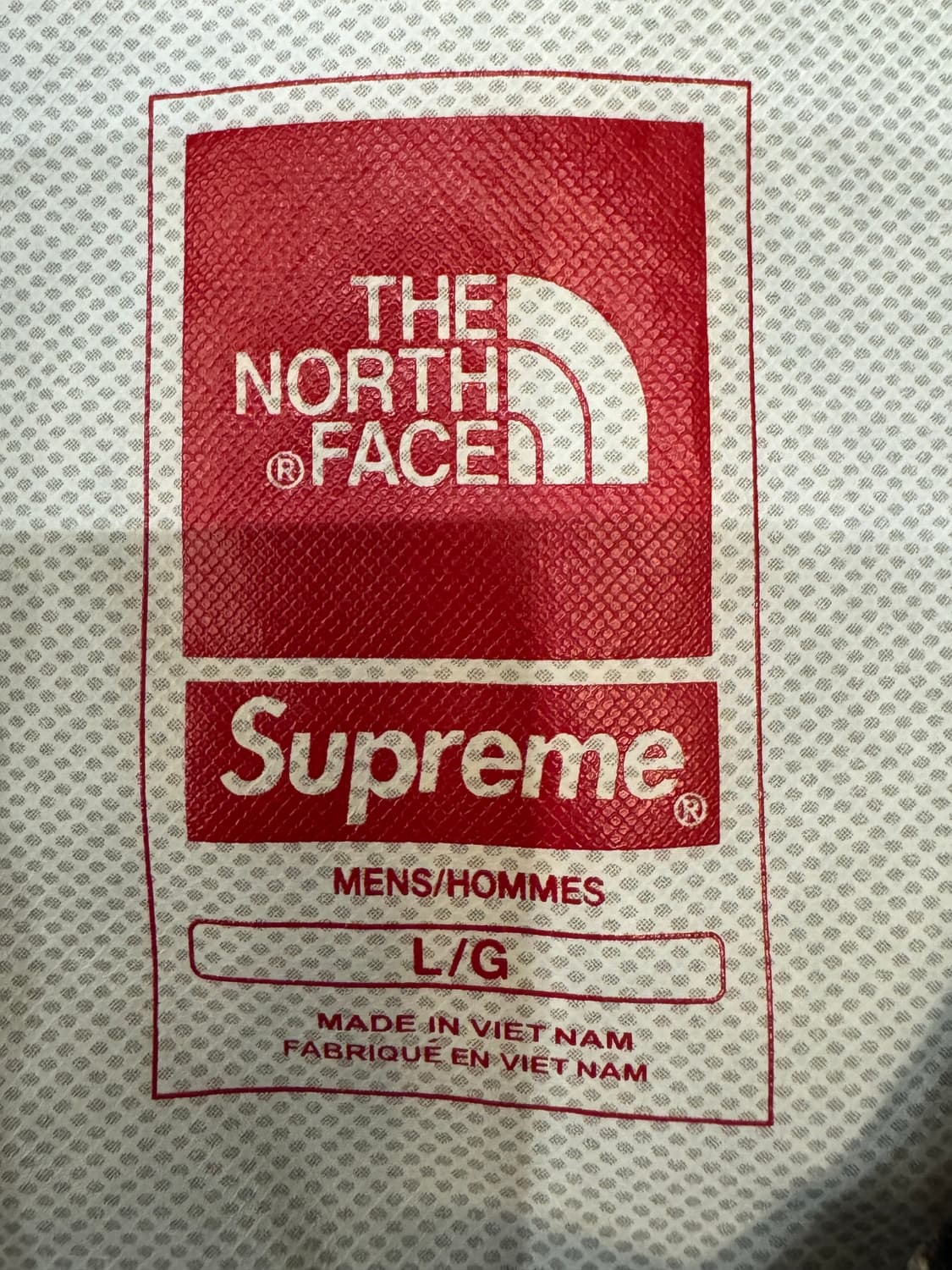 [L] 슈프림 x 노스페이스 스네이크스킨 테입드 심 코치 자켓 블랙 상품이미지3