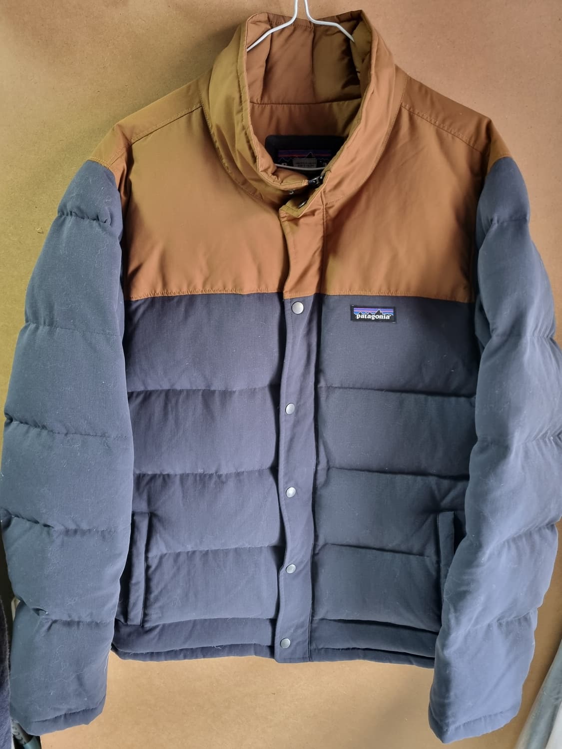 파타고니아 남성 다운패딩  상품이미지1