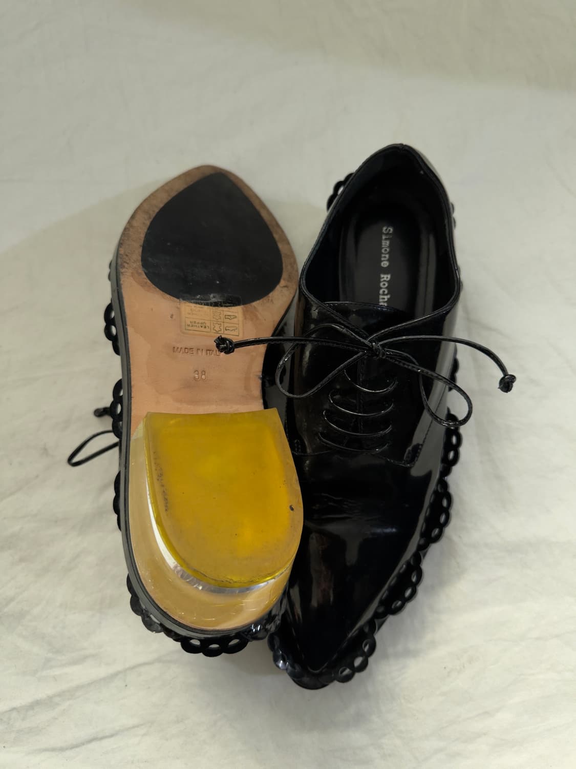 시몬로샤 레이스업 페이턴트 레더 로퍼 상품이미지4